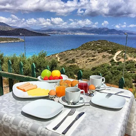 Anemone Seaside Traditional Homes Appartement Istron